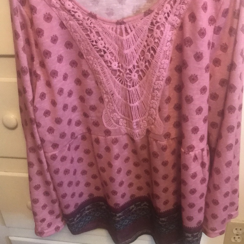 Blouse - Picture 2 of 3